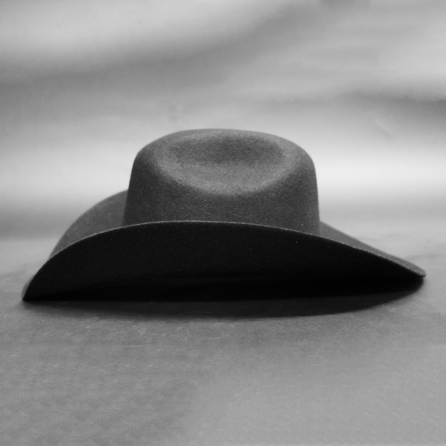 Stone Texana Estilo Oscar Brim 4"